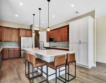 Design-Build vs. Architect-Builder: Which Is Better for Luxury Renovations?