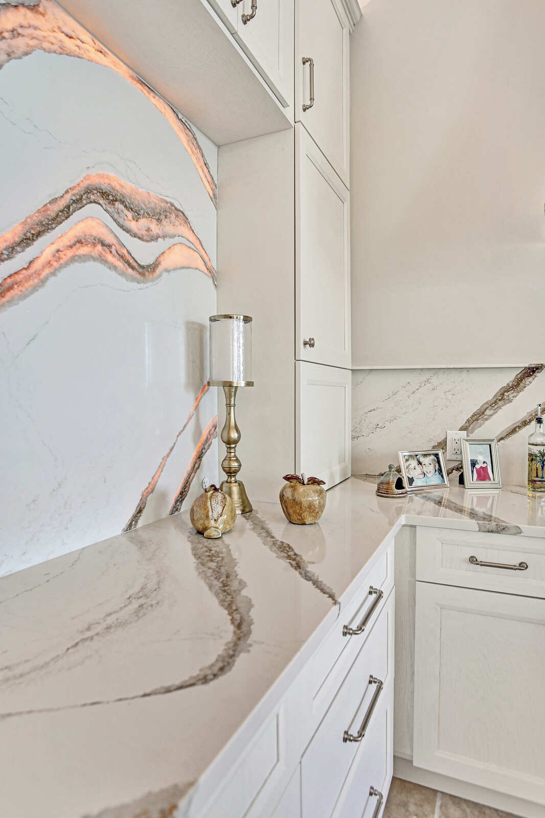 golden contemporary kitchen butlers pantry backsplash family photos