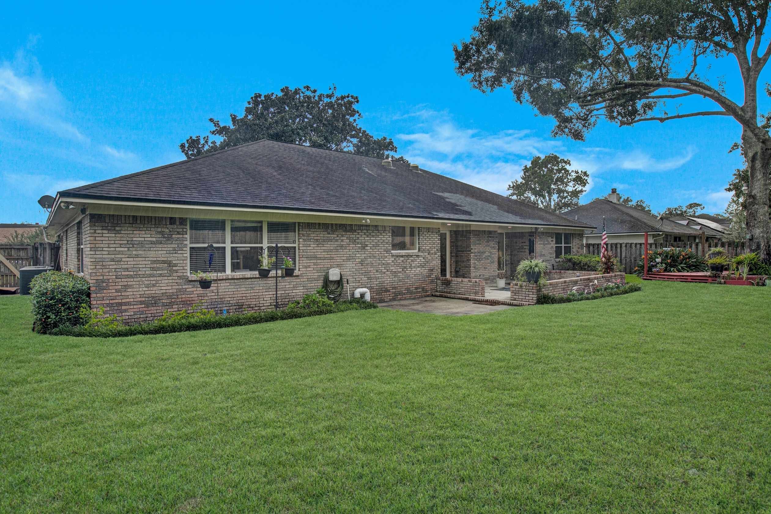 exterior view of jacksonville whole home remodel